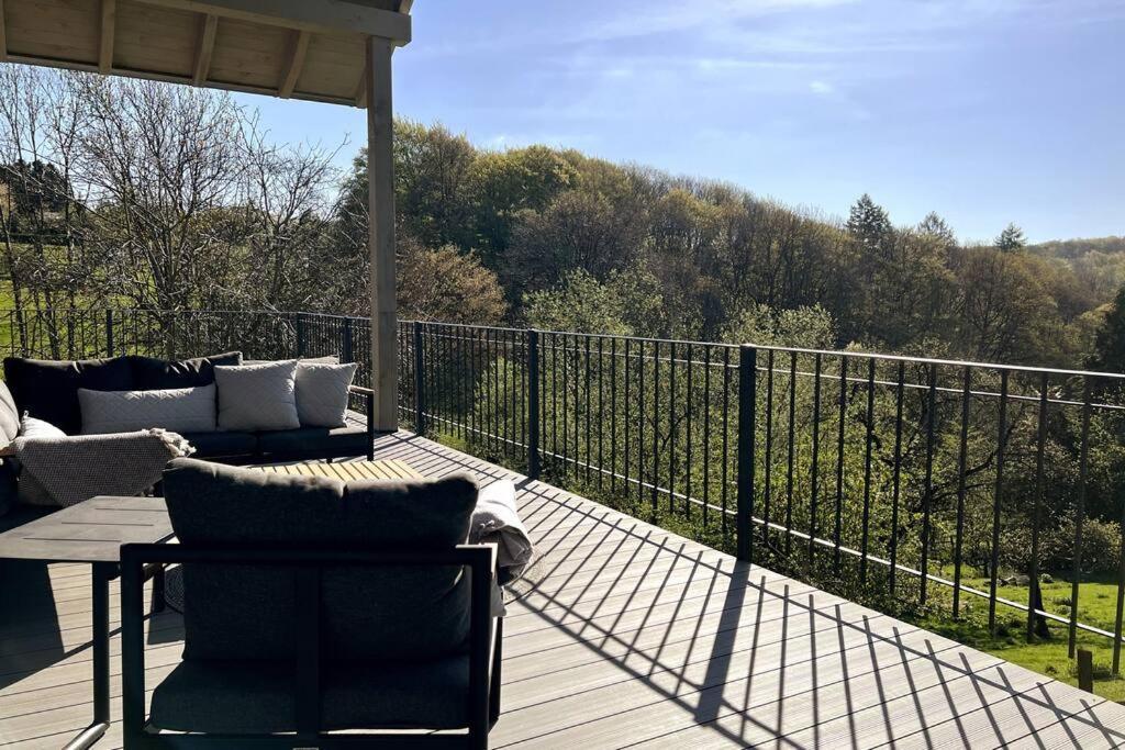 Forest Retreat- Serene 160M2 With Forest Views Wermelskirchen Exteriör bild